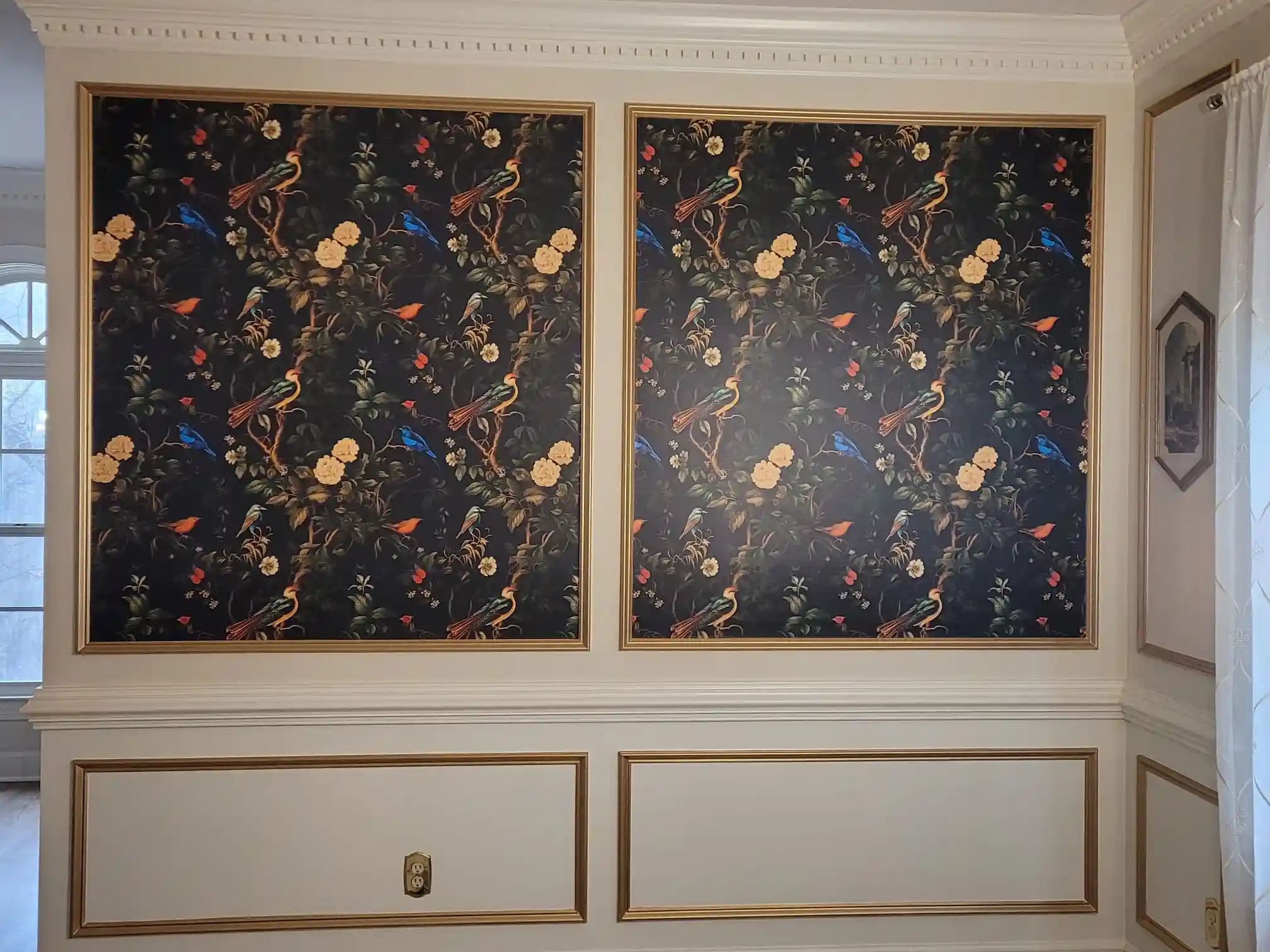 Wallpaper installation project in Anaheim, CA
